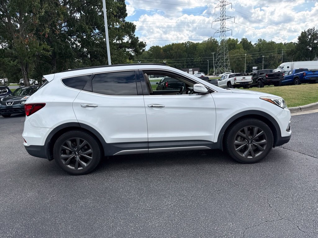 Used 2017 Hyundai Santa Fe Sport w/ 2.0T Ultimate Tech Package 05 FWD image 6