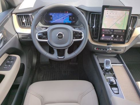 New 2026 Volvo XC60 B5 Plus AWD/4WD image 11