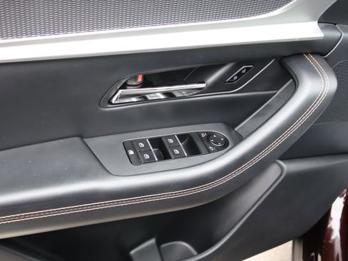 Certified 2024 MAZDA CX-90 Plug-In Hybrid w/ Premium Pkg image 23