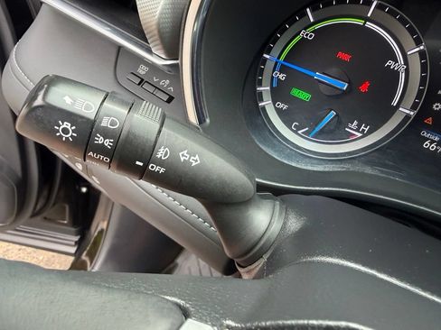 Used 2021 Toyota Highlander Platinum AWD/4WD image 38