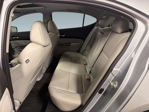 Used 2017 Acura TLX V6 w/ Technology Package FWD image 20