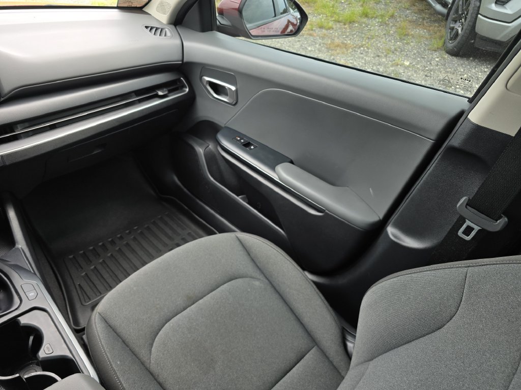 Certified 2025 Kia K4 FWD image 17