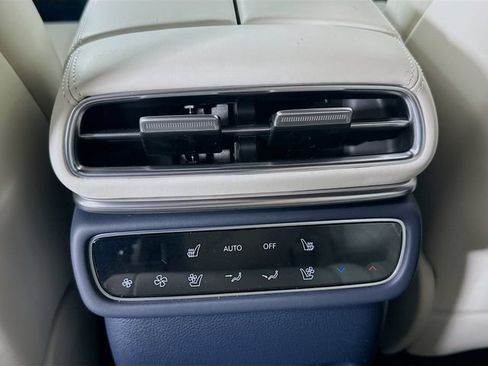 New 2026 Genesis GV80 3.5T Prestige AWD/4WD image 18