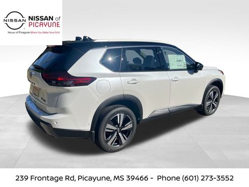 New 2025 Nissan Rogue SL w/ Tech Package image 6