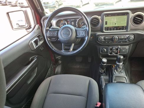 Used 2021 Jeep Wrangler Unlimited Sport AWD/4WD image 10