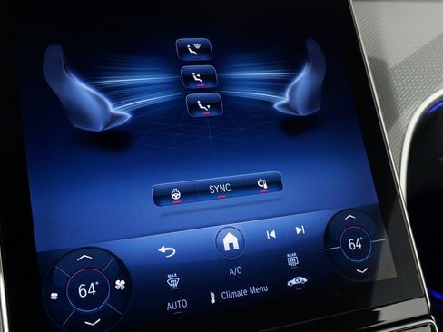 Used 2024 Mercedes-Benz CLE 300 4MATIC Cabriolet image 49