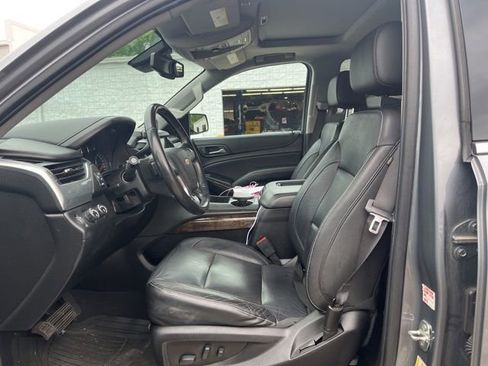 Used 2020 Chevrolet Tahoe LT AWD/4WD image 10