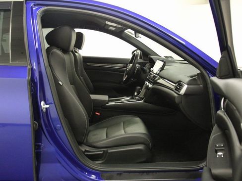 Used 2021 Honda Accord Sport image 21