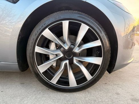 Used 2024 Tesla Model 3 Long Range image 31