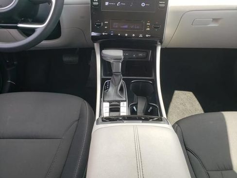 Used 2024 Hyundai Tucson SEL FWD image 18
