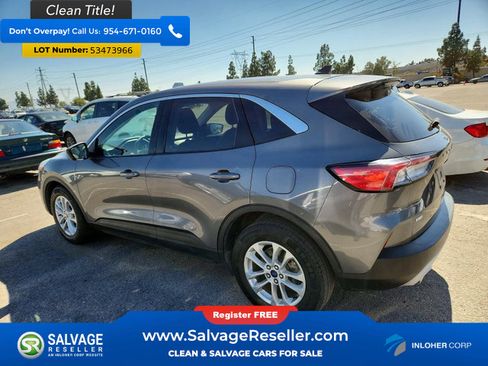 Used 2022 Ford Escape SE FWD image 3