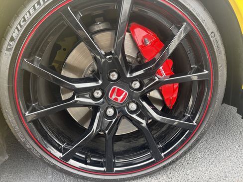 Used 2021 Honda Civic Type R Limited image 31