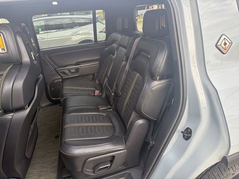Used 2024 Rivian R1S Adventure AWD/4WD image 13