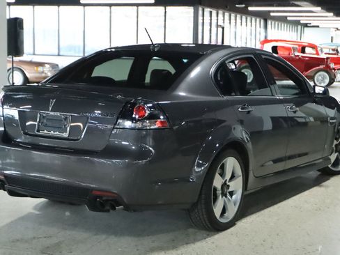 Used 2009 Pontiac G8 GT w/ Premium Package image 16