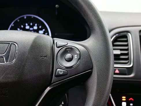 Used 2022 Honda HR-V EX image 45