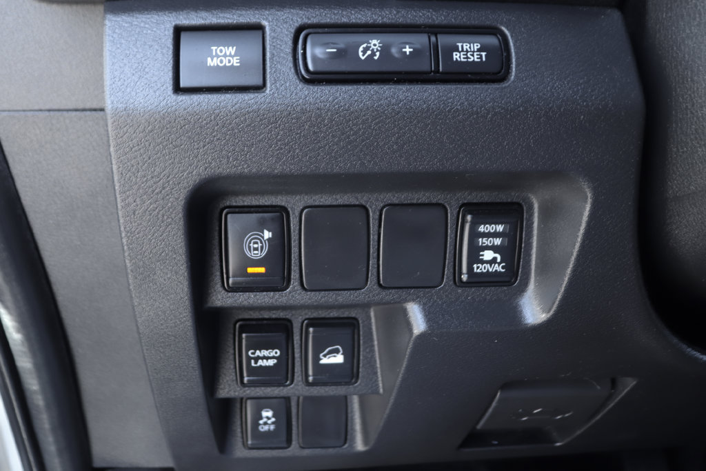 Used 2022 Nissan Frontier SV AWD/4WD image 19