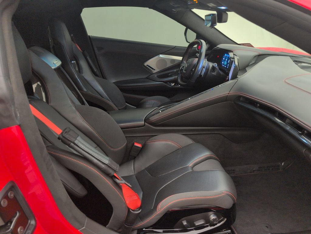 Used 2020 Chevrolet Corvette Stingray Premium Cpe w/ 3LT Preferred Equipment Group RWD image 15