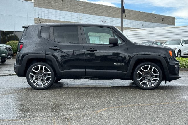 Used 2020 Jeep Renegade Sport FWD image 3