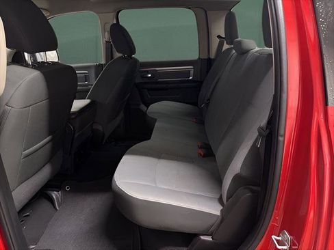 Used 2021 RAM 1500 Classic SLT image 13