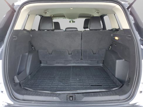 Used 2015 Ford Escape SE w/ Equipment Group 201A image 11