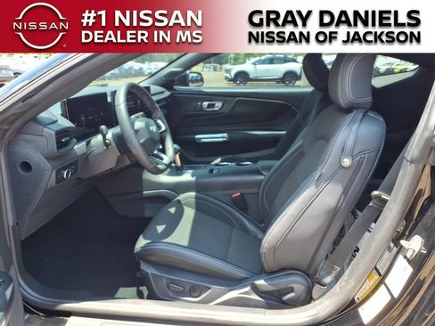 Used 2024 Ford Mustang Coupe RWD image 24