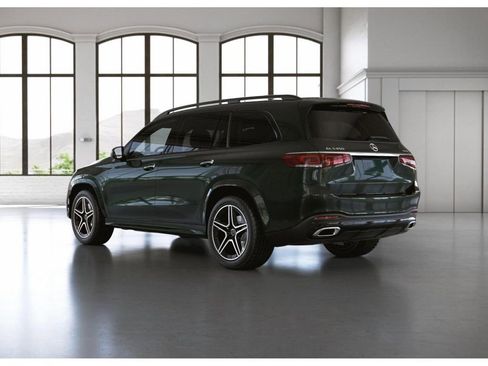 Used 2022 Mercedes-Benz GLS 450 4MATIC image 30