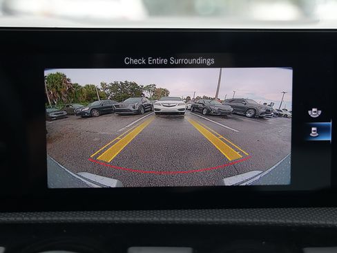Used 2021 Mercedes-Benz CLA 35 AMG 4MATIC image 39