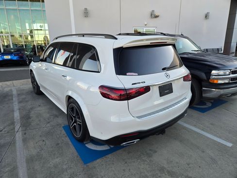 Used 2024 Mercedes-Benz GLS 450 4MATIC image 6