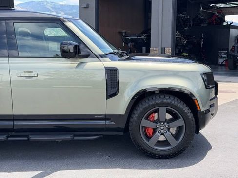 Used 2021 Land Rover Defender 110 X AWD/4WD image 3