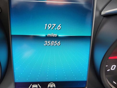 Used 2020 Mercedes-Benz GLC 300 4MATIC Coupe image 22