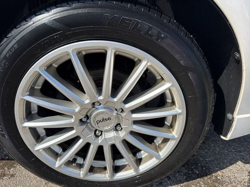 Used 2011 Ford Fusion SEL w/ 302A Rapid Spec Order Code image 10