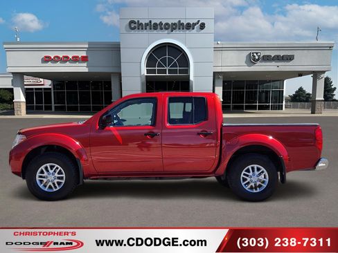 Used 2016 Nissan Frontier SV AWD/4WD image 6