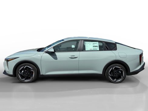 New 2026 Kia K4 EX image 2