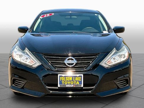 Used 2018 Nissan Altima 2.5 S FWD image 3