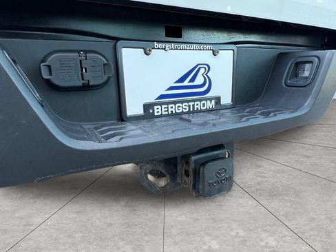 Used 2021 Toyota Tacoma SR image 13