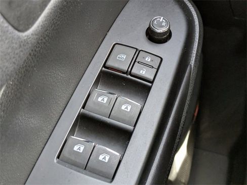 Used 2016 Toyota Highlander Limited Platinum image 23