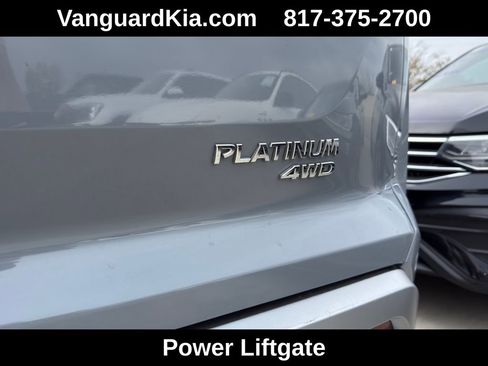 Used 2023 Nissan Pathfinder Platinum w/ Lighting Package (N92) AWD/4WD image 14