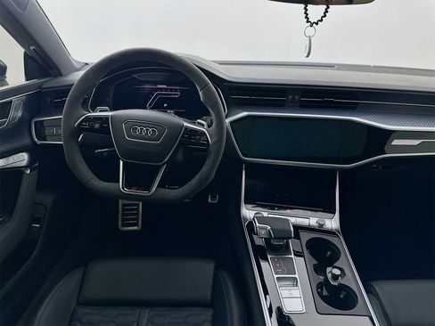 Used 2024 Audi RS 7 Performance image 25