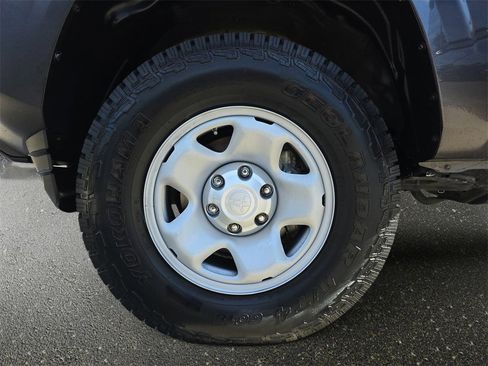 Used 2021 Toyota Tacoma SR image 36