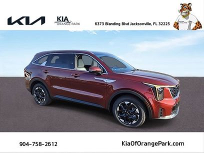 New 2025 Kia Sorento S w/ Panoramic Sunroof Package