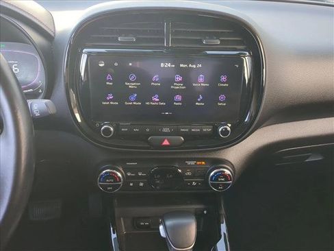Used 2023 Kia Soul GT-Line FWD image 15