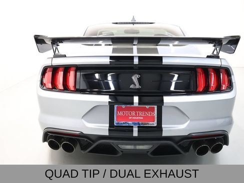 Used 2020 Ford Mustang Shelby GT500 w/ Carbon Fiber Track Pack RWD image 50