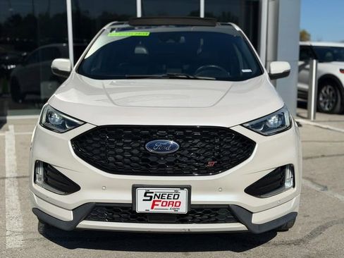 Used 2019 Ford Edge ST w/ Equipment Group 401A image 2