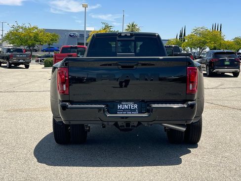 New 2026 RAM 3500 Big Horn AWD/4WD image 6