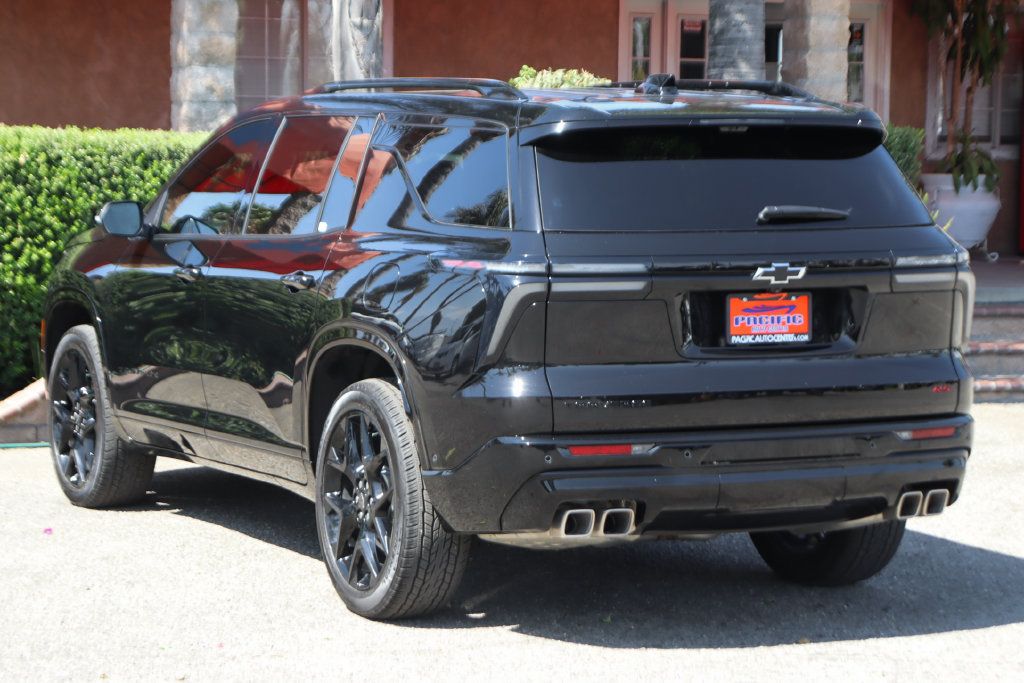 Used 2026 Chevrolet Traverse RS w/ LPO, Floor Liner Package FWD image 6