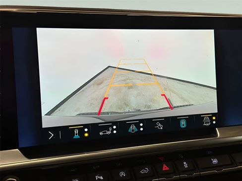 Certified 2022 Chevrolet Silverado 1500 High Country w/ High Country Premium Package image 38