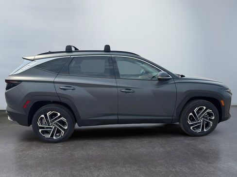 New 2025 Hyundai Tucson Limited AWD/4WD image 4