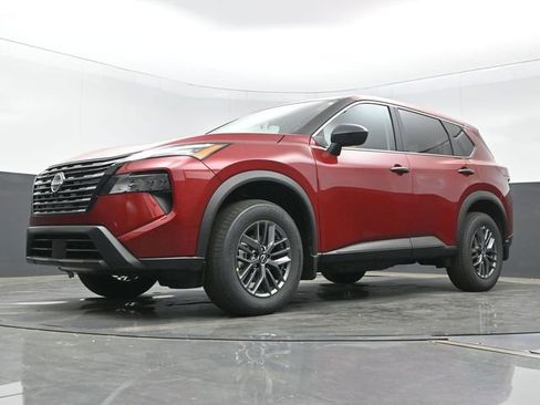 New 2026 Nissan Rogue S FWD image 20