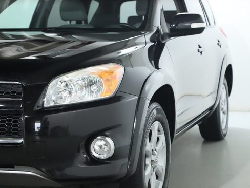 Used 2011 Toyota RAV4 Limited w/ Limited Extra Value Pkg AWD/4WD image 4