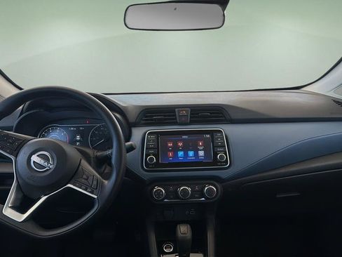 Certified 2025 Nissan Versa SV w/ Trunk Package FWD image 7